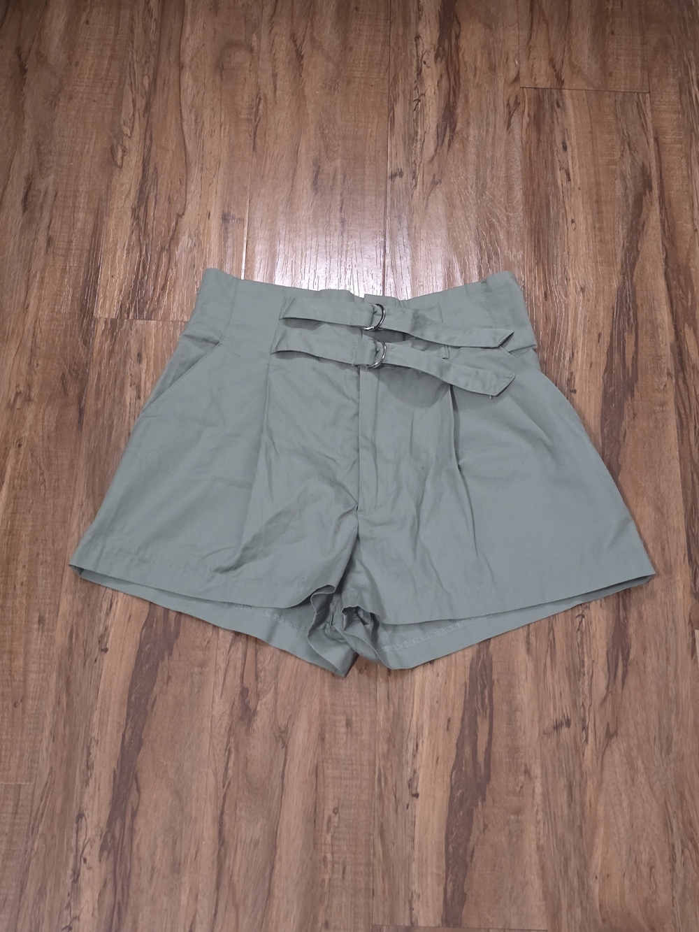 Divided High-Waist Belted Shorts in Sage Green